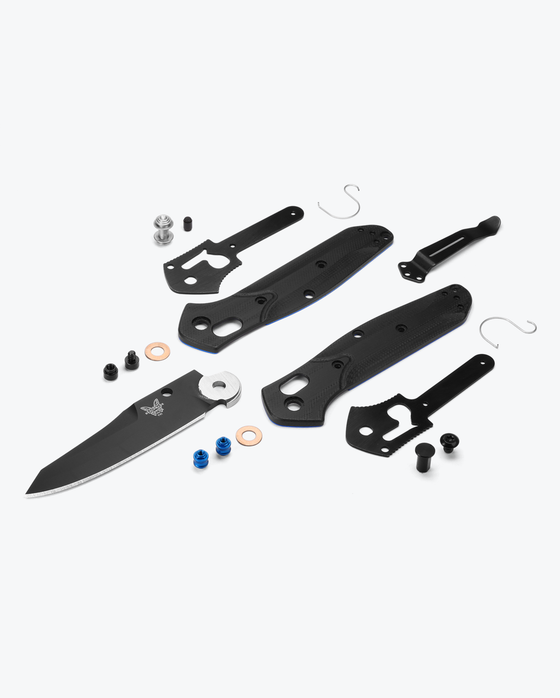 Benchmade 945BK-1 MINI OSBORNE | BLACK & BLUE G10