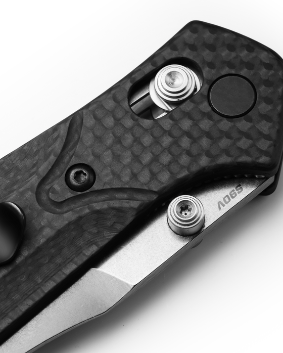 Benchmade 945-2 MINI OSBORNE | CARBON FIBER