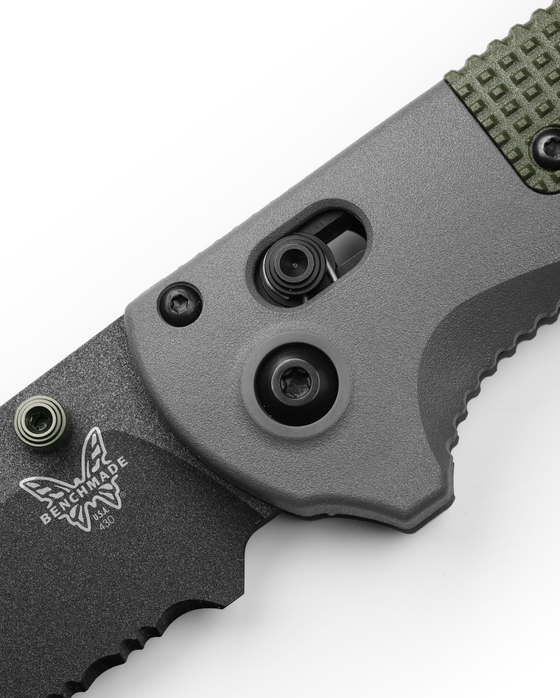 Benchmade 430SBK REDOUBT® | OVERLAND GRAY & FOREST GREEN | DROP-POINT