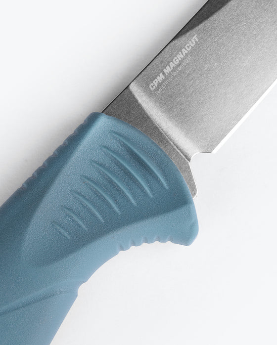 Benchmade 18010 FISHCRAFTER™ | DEPTH BLUE SANTOPRENE® | 7" TRAILING POINT