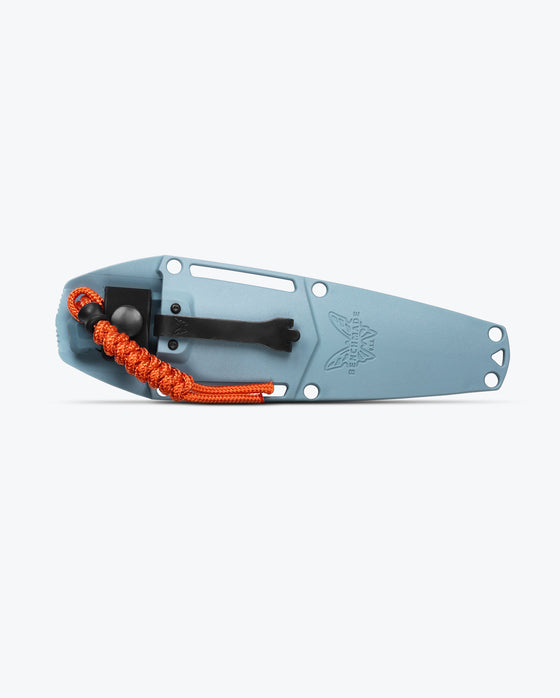 Benchmade 18050 INTERSECT™ | DEPTH BLUE SANTOPRENE® | DROP-POINT